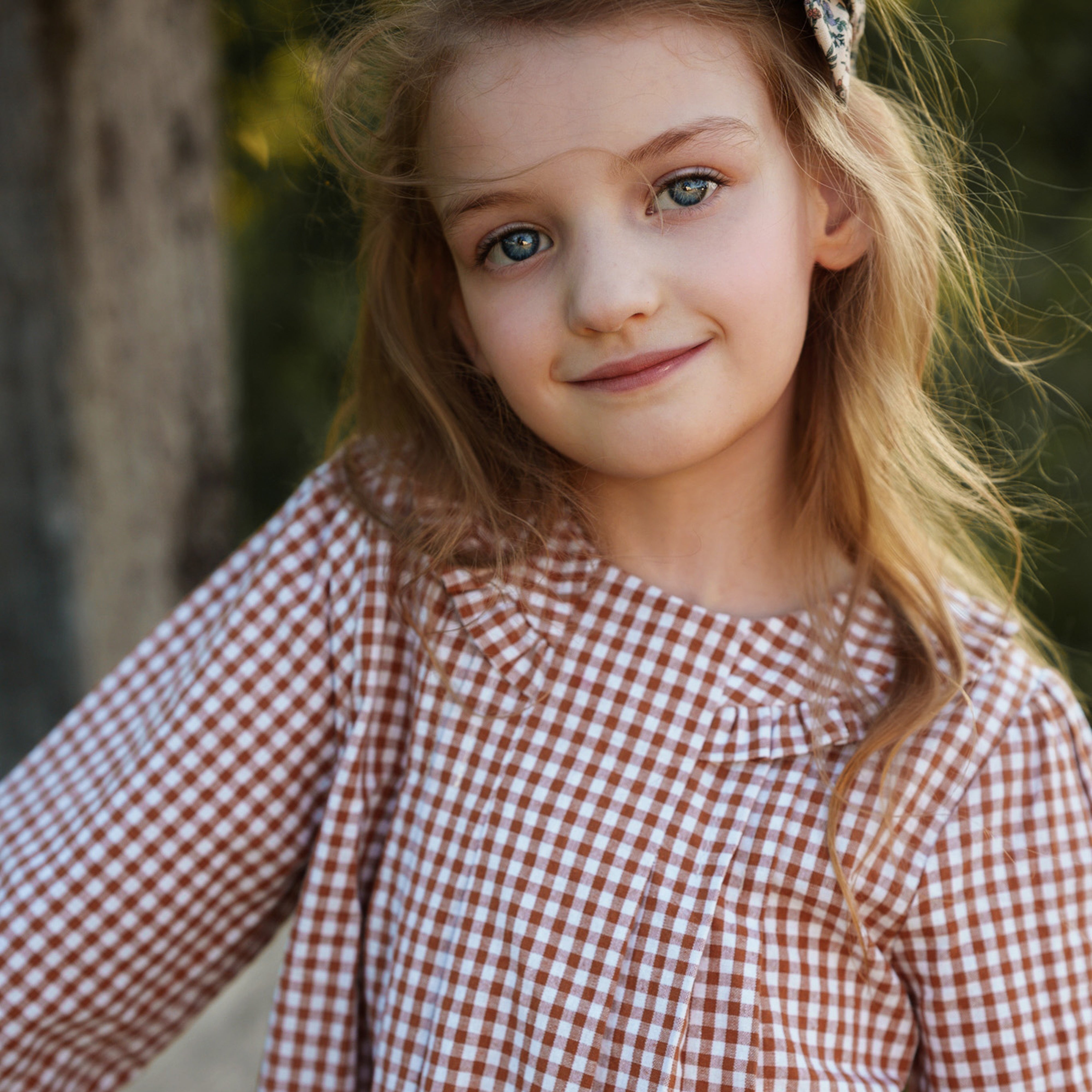 Pine Cone Ruffle Collar Dress